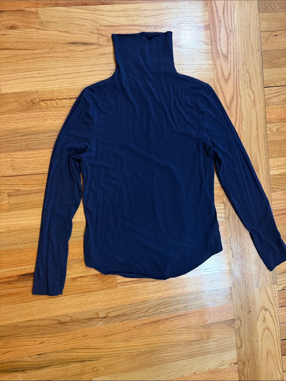 GAP feather turtleneck size L navy